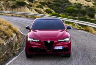 2025 Alfa Romeo Stelvio Review: A Perfect Blend of Style, Performance, and Luxury